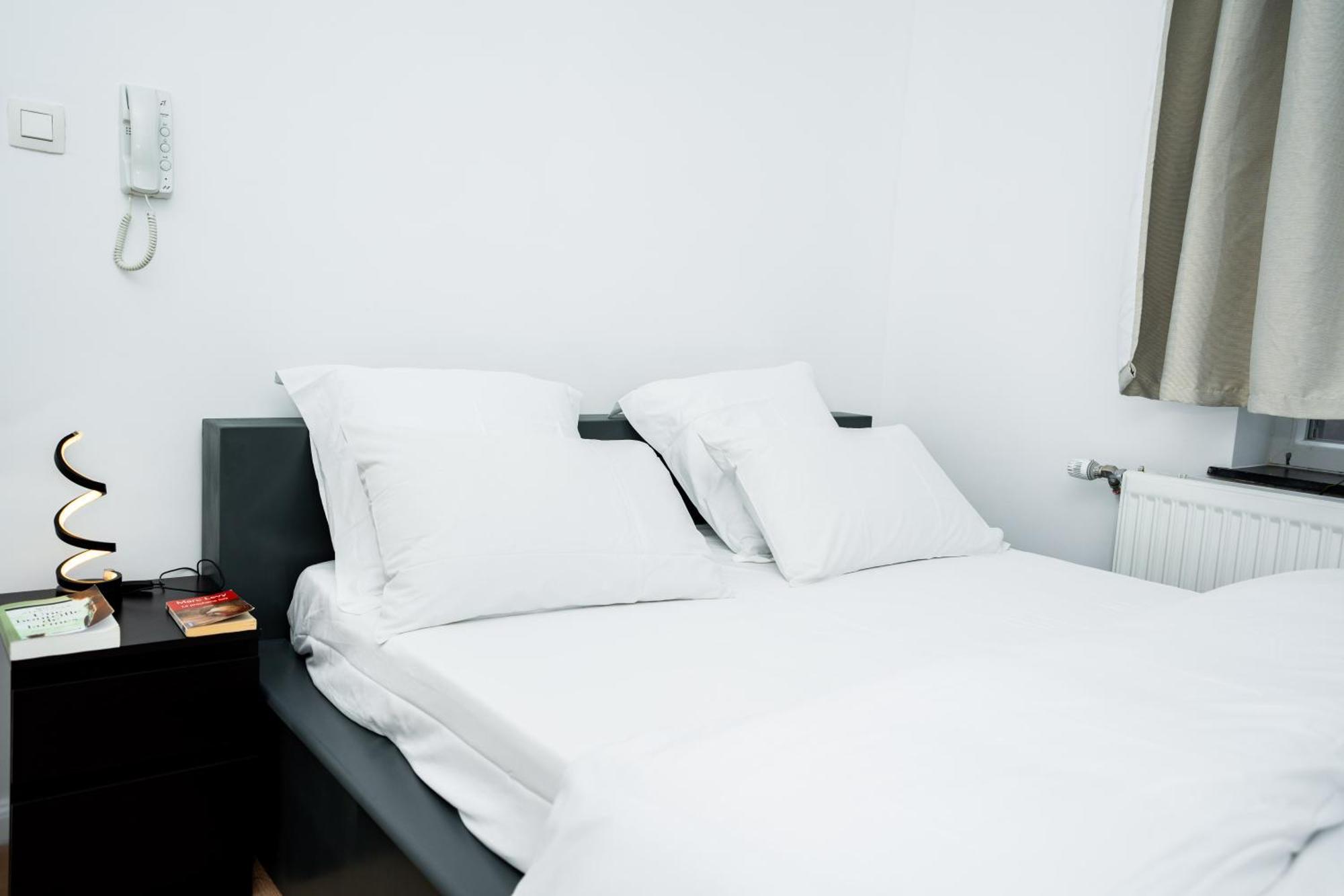 Chambre R1 Avec Salle De Bain Partagee Pres De L'Hopital De La Citadelle A Liège Zewnętrze zdjęcie